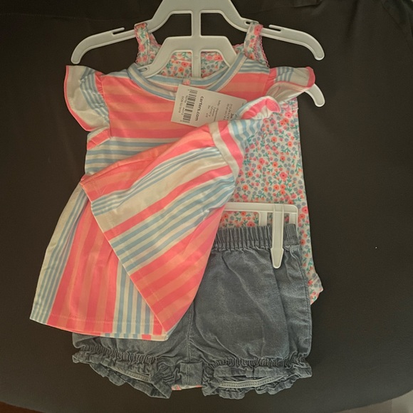 NWT New 5 sets with tags for 0-3 month old - Picture 5 of 6